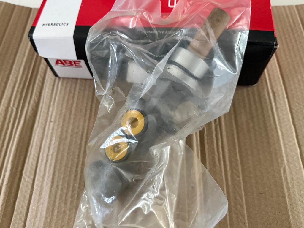 Maître cylindre vw  6R1 611 019 A